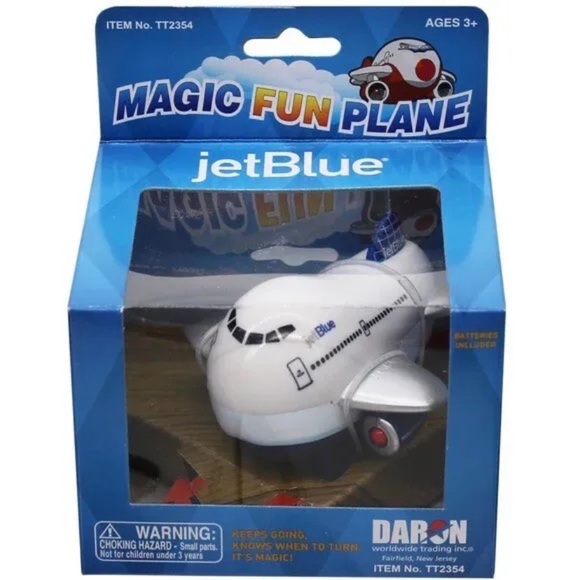 JetBlue Magic Fun Plane Moving Toy Daron Airplane Kids Gift Collect Vacation - Picture 3 of 7